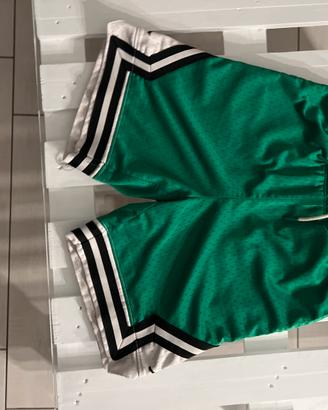 Pantaloni jordan taglia 12-13 anni