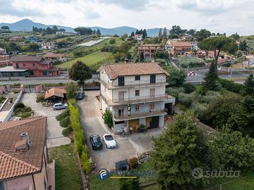 SAN CESAREO: VILLA UNIFAMILIARE