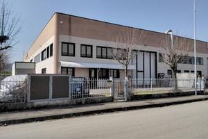 Capannone a Casalgrande, 4 locali