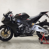 Aprilia rsv4 r