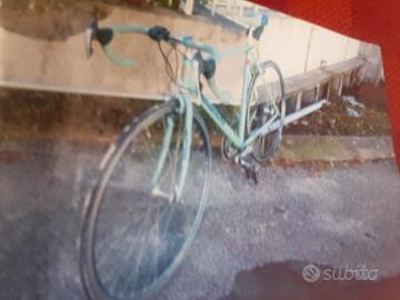 Bicicletta da corsa BIANCHI modello recente