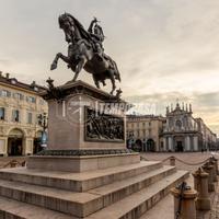 ESCLUSIVO APPARTAMENTO IN PIAZZA SAN CARLO