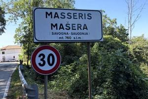 Rustico / Casale di 69 m² con 2 locali a Savogna
