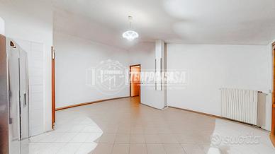 BILOCALE CON TERRAZZO ABITABILE E ASCENSORE IN PIE