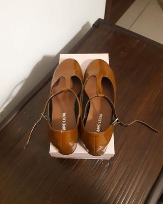 Scarpe donna vernice senape