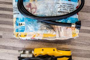 Mini compressore portatile 12 Volt.