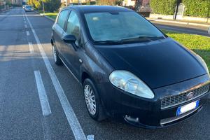 Fiat grand punto benzina e metano