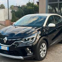 Renault Captur Blue dCi 115 CV EDC Initiale Paris