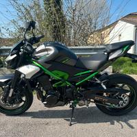 Kawasaki Z900 2025