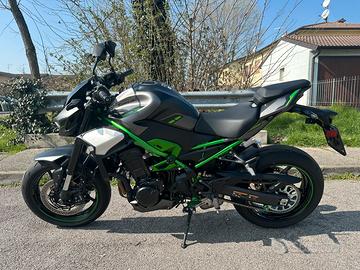 Kawasaki Z900 2025