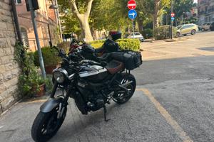 Yamaha xsr 900