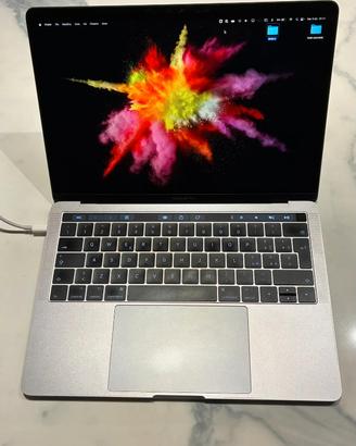 MacBook Pro (13" 4 porte Thunderbolt 3)
