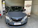 lancia-ypsilon-1-2cc-5-porte-euro6-gold-display