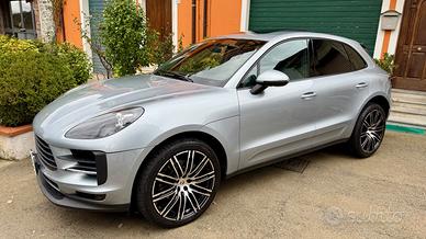 Porsche Macan 2.0