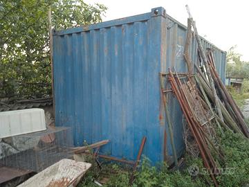 Container
