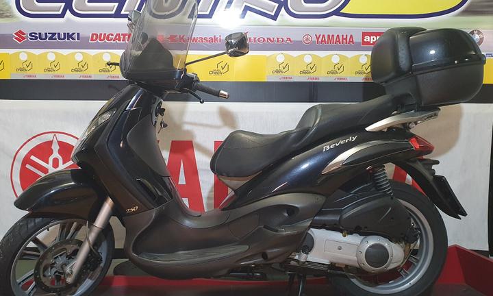 Piaggio Beverly 250