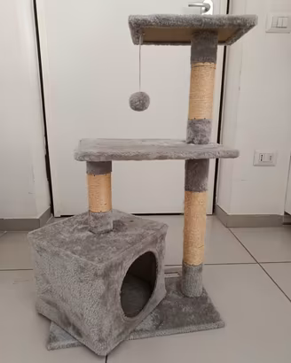 Albero Tira graffi per gatto 