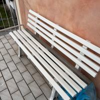 Panchina in plastica