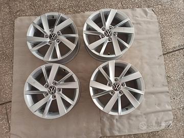 CERCHI VOLKSWAGEN DA 16 ATTACCO 5 X 112 NUOVI