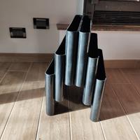 Kartell porta riviste designer Giotto Stoppino