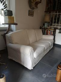 divano tre posti sfoderabile