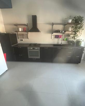Cucina completa di Elettrodomestici