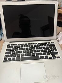 MacBook Air 13 2014 i5 4GB RAM 128GB SSD