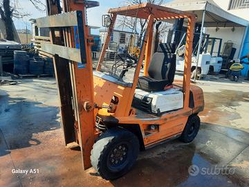 muletto toyota 25 diesel idrodinamico