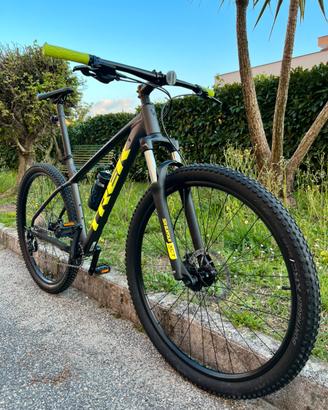 TREK Marlin 6