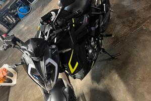 KEEWAY RKF 125