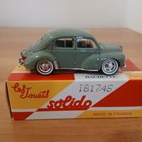 Renault 4 cv berline 1954