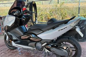 Yamaha Tmax 2011