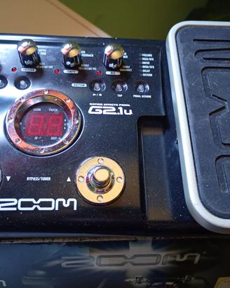 Pedaliera Zoom per chitarra elettrica