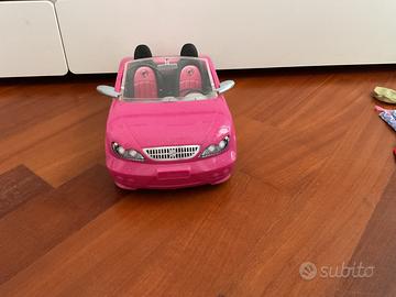 Auto cabrio di Barbie