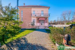 Villa a Tavazzano con Villavesco 4 locali