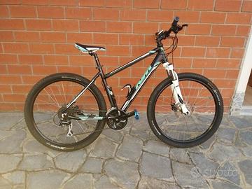 bicicletta MTB ktm