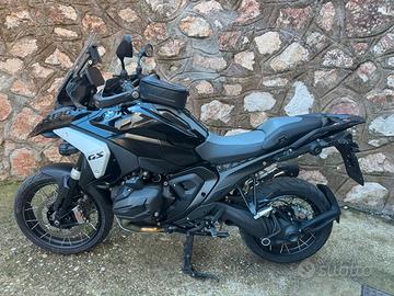 BMW GS 1300 R TRIPLE BLACK