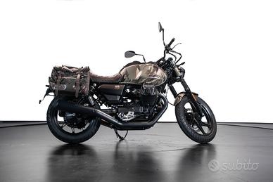 Moto guzzi v7 stone gucci palace 04/50 - 2022