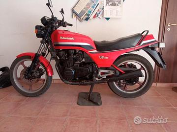 Kawasaki GPZ 550 - 1982