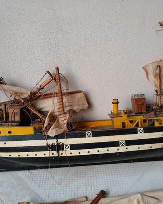 modellino Amerigo Vespucci 