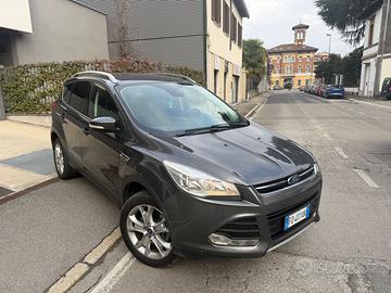 Ford Kuga 2.0 TDCI 150 CV SeS 4WD