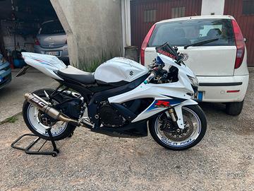 Suzuki GSX R 600 - 2010