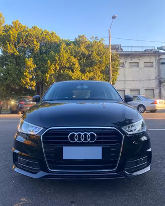 Audi A1 Sportback 1.4 TDI  - 89.000km neopatentati