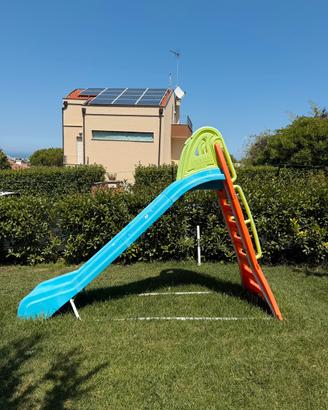 Scivolo da giardino