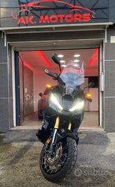 Honda x-adv 750