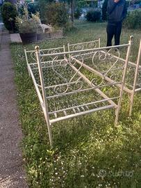 2 LETTI SINGOLI FERRO