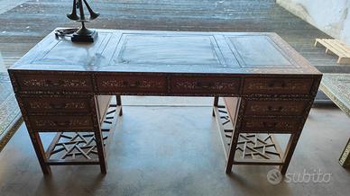 Scrivania cinese madreperla piano in pietra