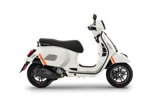 Piaggio Vespa 310 GTS Super Sport