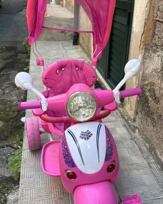 TRICICLO BAMBINA CON CAPPOTTINA