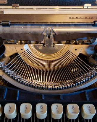 Macchina da scrivere adler 35 gabriele 1970